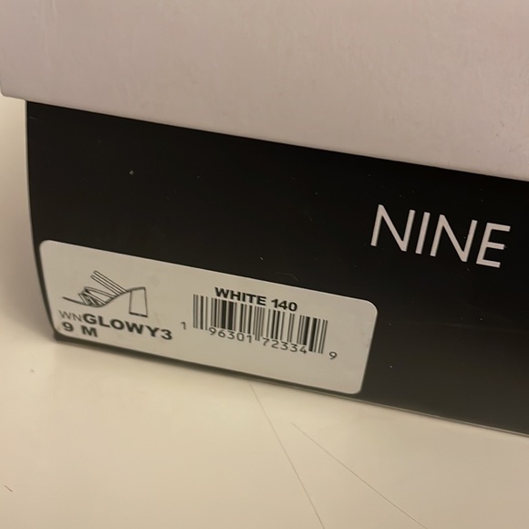 New Nine West high heels sandals size 9. - Picture 5 of 5